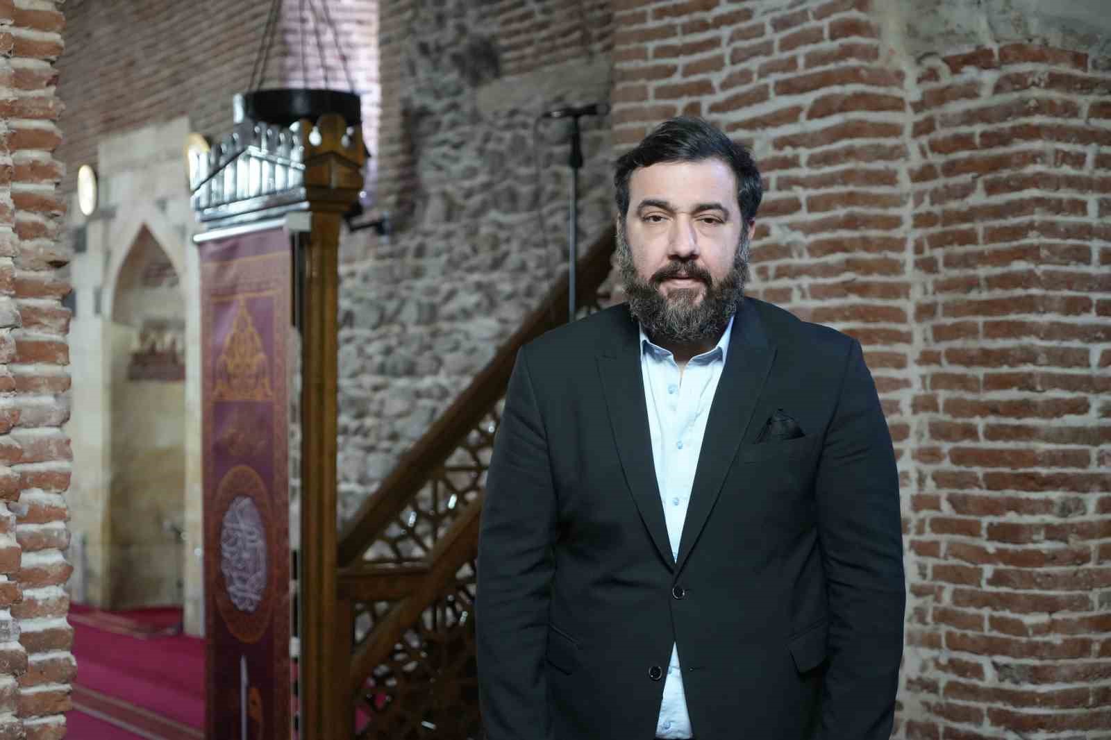 II. Abdülhamid Han’ın torunu Abdülhamit Kayıhan Osmanoğlu: 
