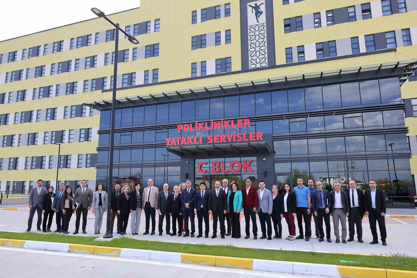 Aydın Şehir Hastanesi’nde hizmet verecek poliklinikler incelendi