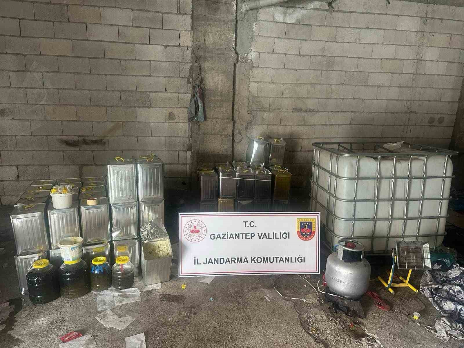 Gaziantep’te bin 500 litre sahte zeytinyağı ele geçirildi: 1 gözaltı