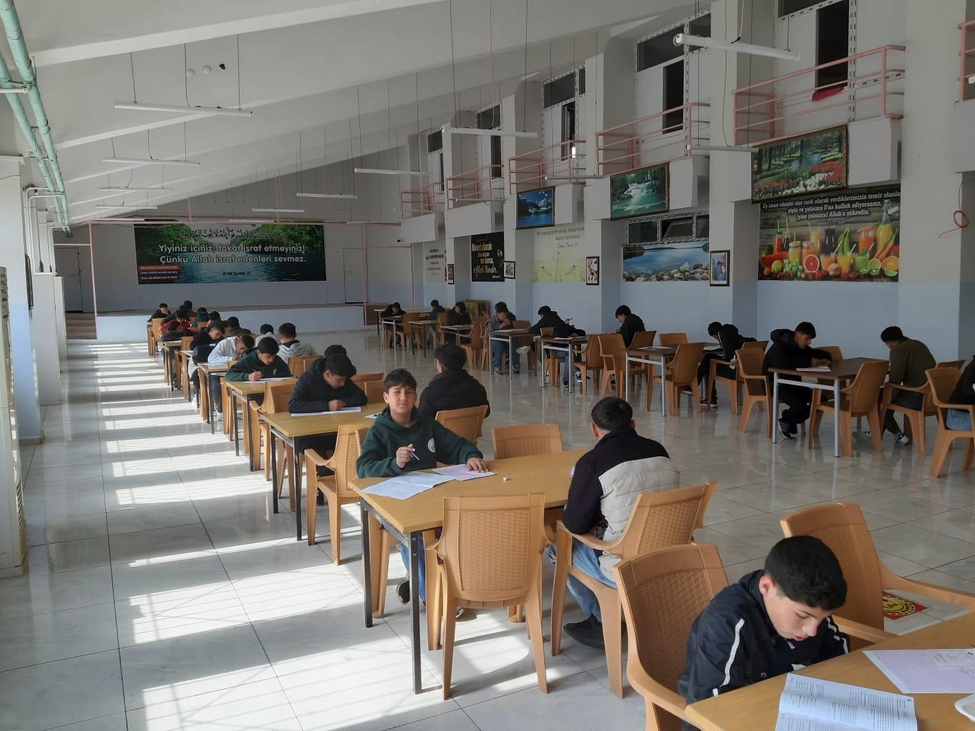 Eğil Belediyesinden öğrencilere deneme sınavı