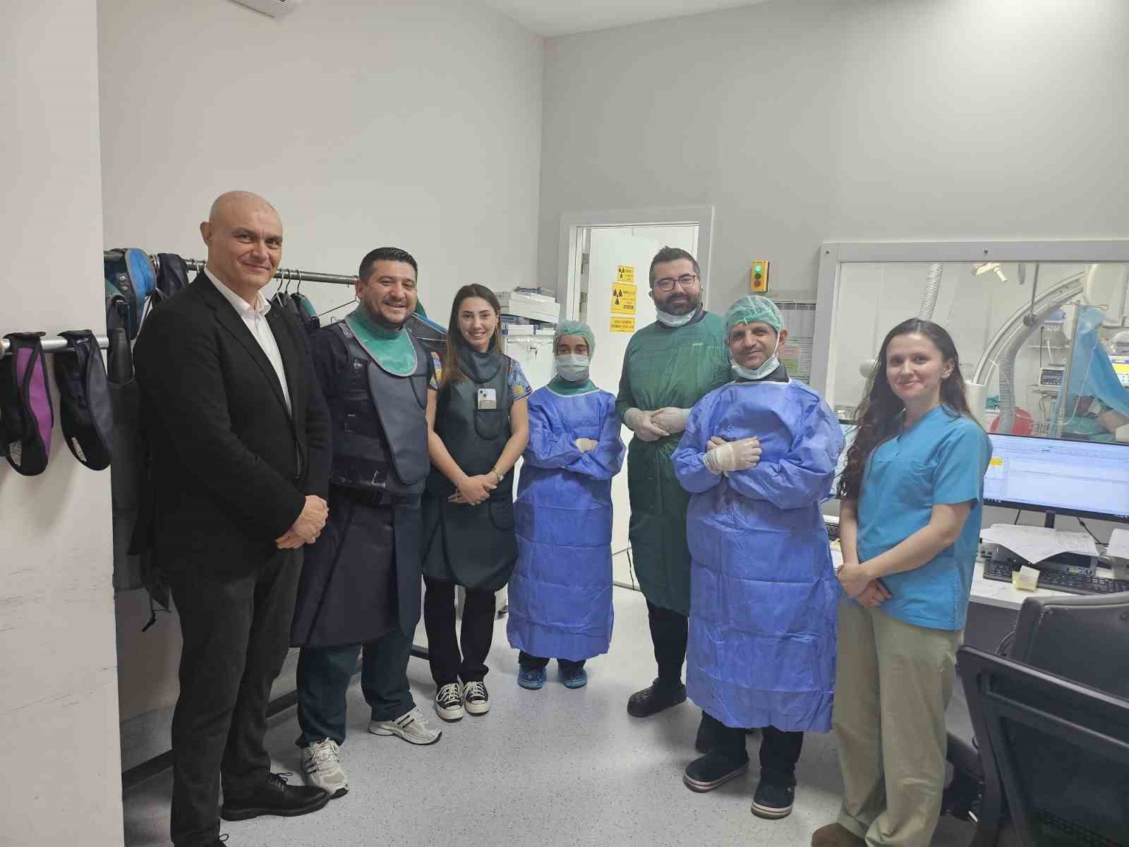 Bilecik’te ilk defa yeni nesil kalp pili uygulaması yapıldı