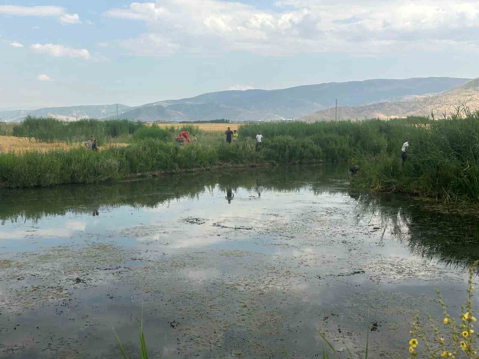 dereye-dusen-genc-ile-onu-kurtarmaya-calisan-kuzeni-hayatini-kaybetti