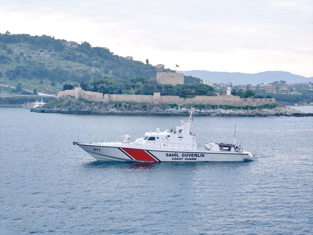 Kuşadası’nda Sahil Güvenlik botu ziyarete açılıyor