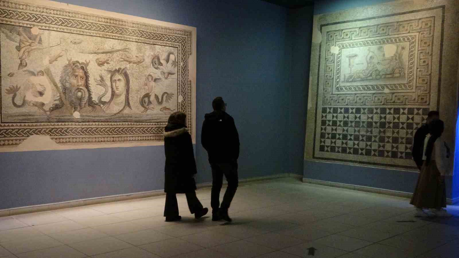 Zeugma Mozaik Müzesi büyük ilgi görüyor