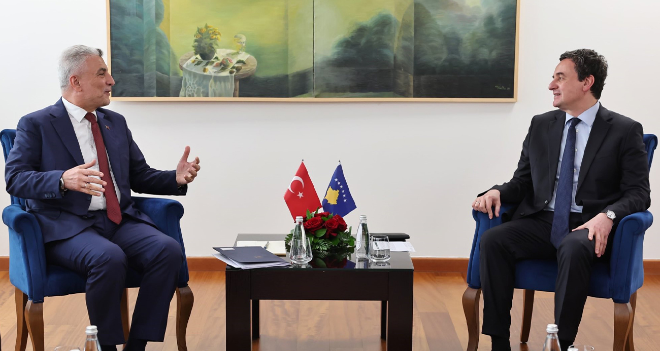 Ticaret Bakanı Bolat, Kosova Başbakanı Kurti ile bir araya geldi