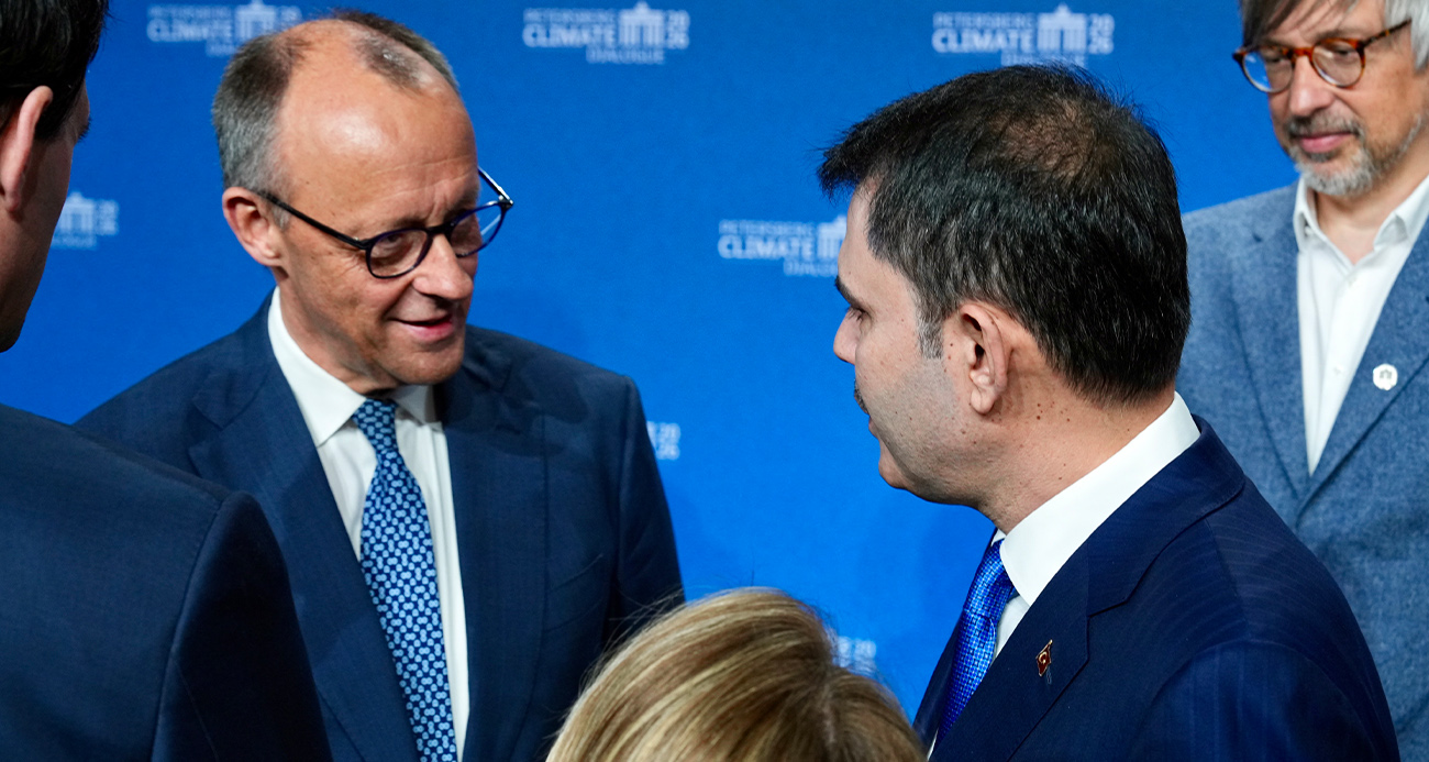 Bakan Kurum, Almanya Başbakanı Merz ile bir araya geldi