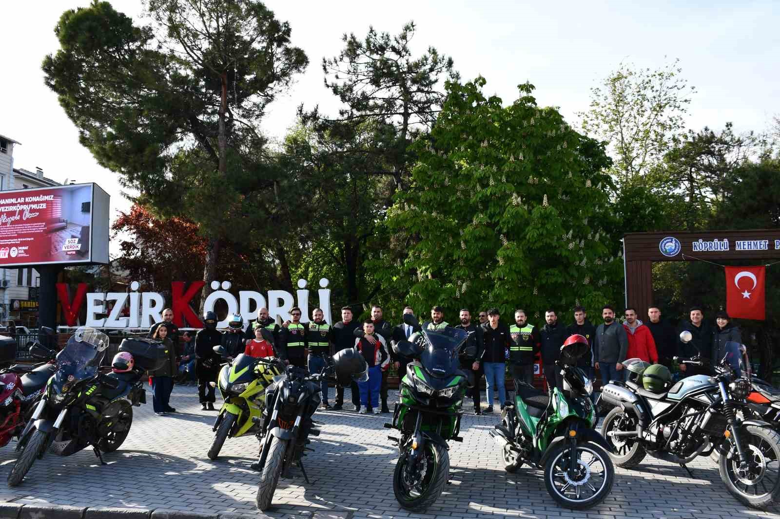 Vezirköprü’de 23 Nisan’da motosiklet korteji