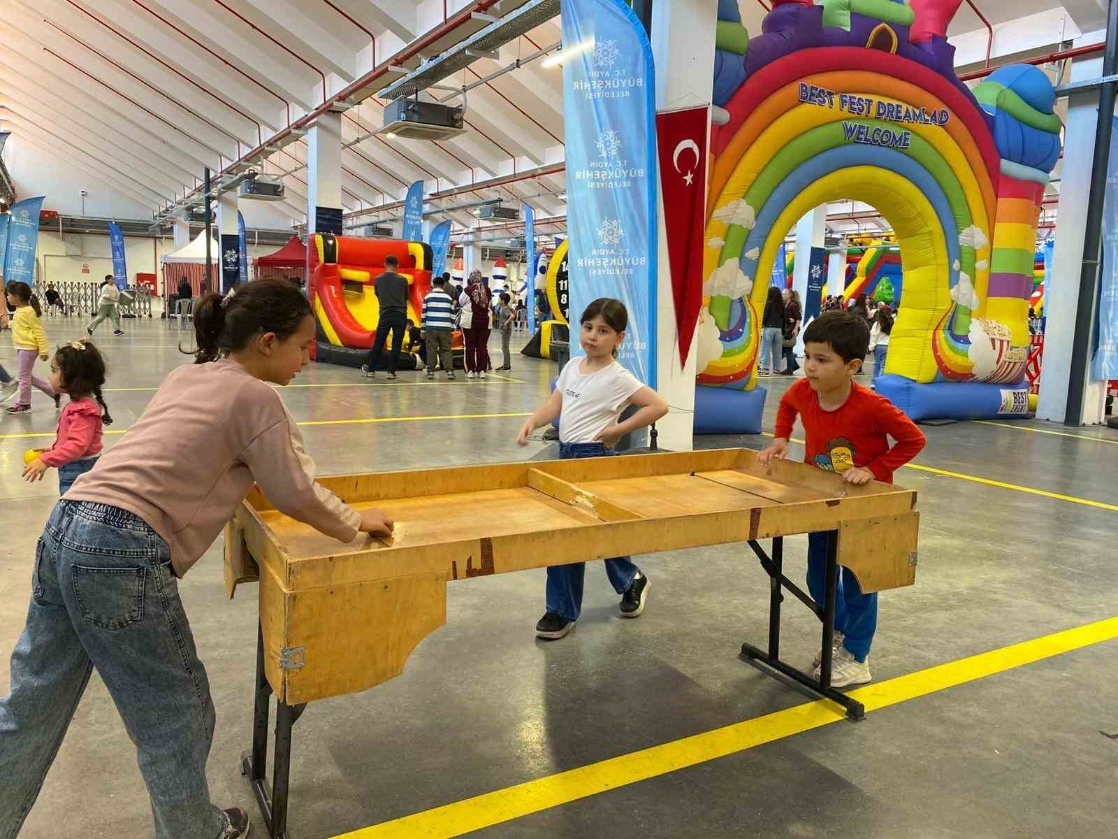 Aydın Büyükşehir’den çocuklara üç gün süren etkinlik