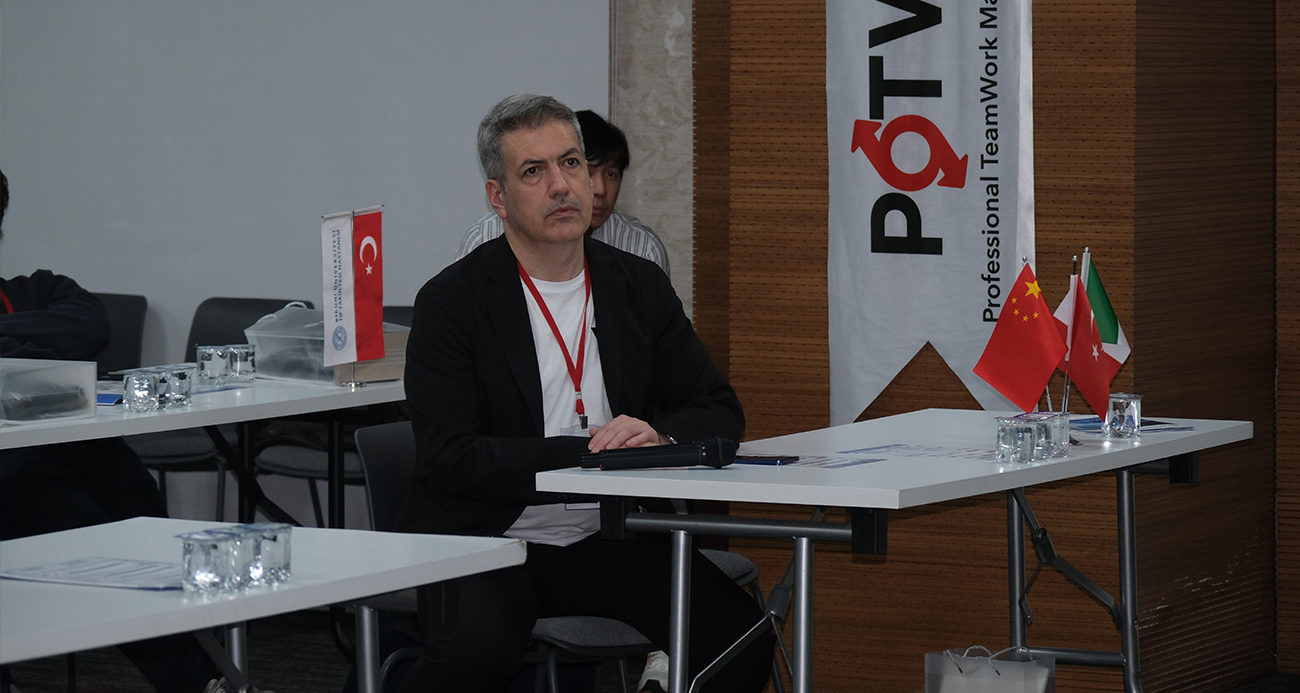 Tam tıkalı damarlar için yeni teknolojiler canlı vakalarla anlatıldı