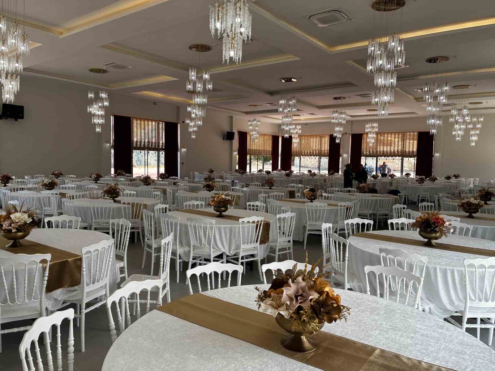 Babadağ Belediyesi Sosyal Tesisleri hizmete açıldı