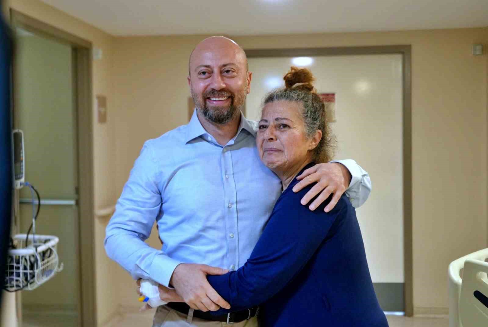 Bağırsağı kangrene gidiyordu, kapalı ameliyatla kurtarıldı: 