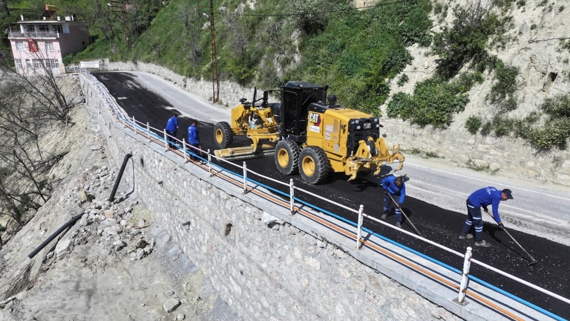 Denizli Büyükşehir’den Babadağ’da ulaşım yatırımı