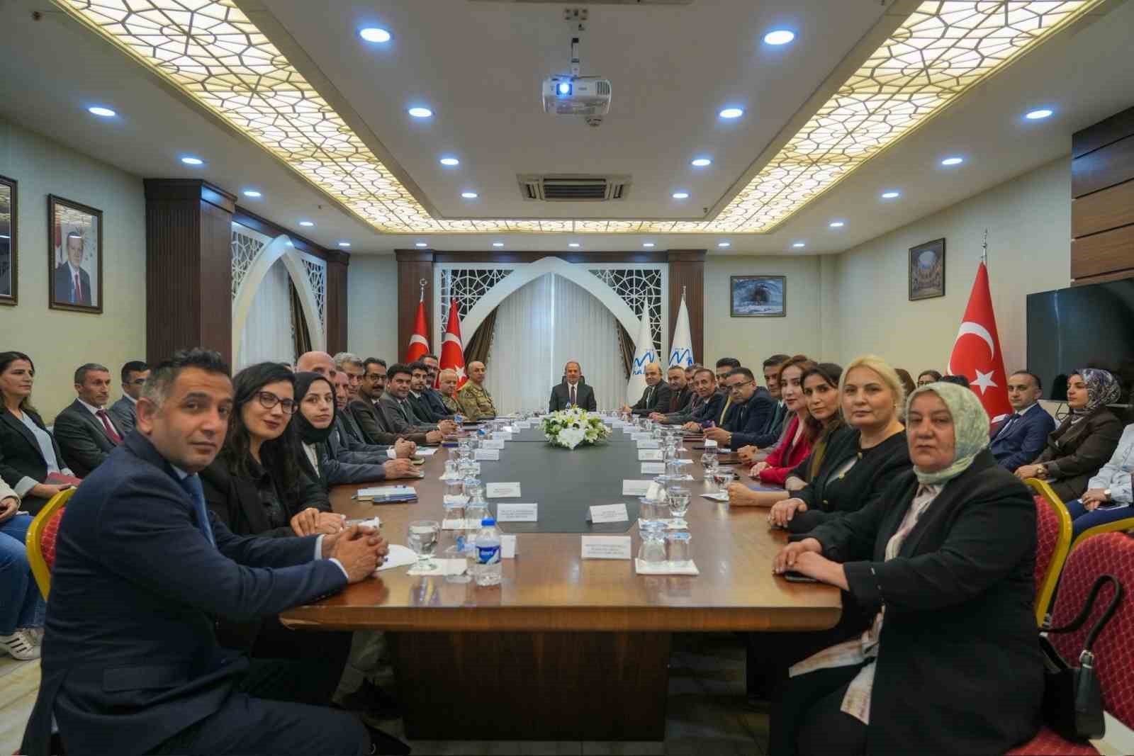 Hakkâri’de ‘Kadına Yönelik Şiddetle Mücadele Ulusal Eylem Planı’ toplantısı yapıldı