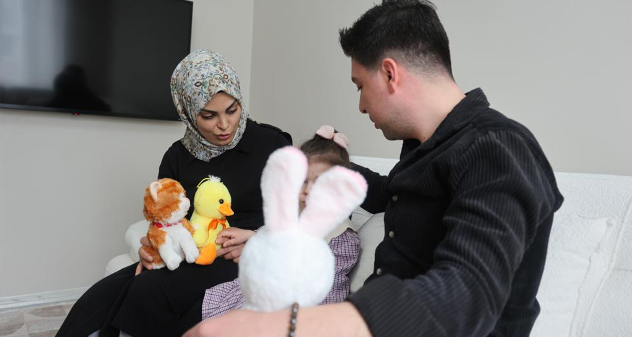Evini ilaçlatan ailenin 2 yaşındaki kızları ölümden döndü