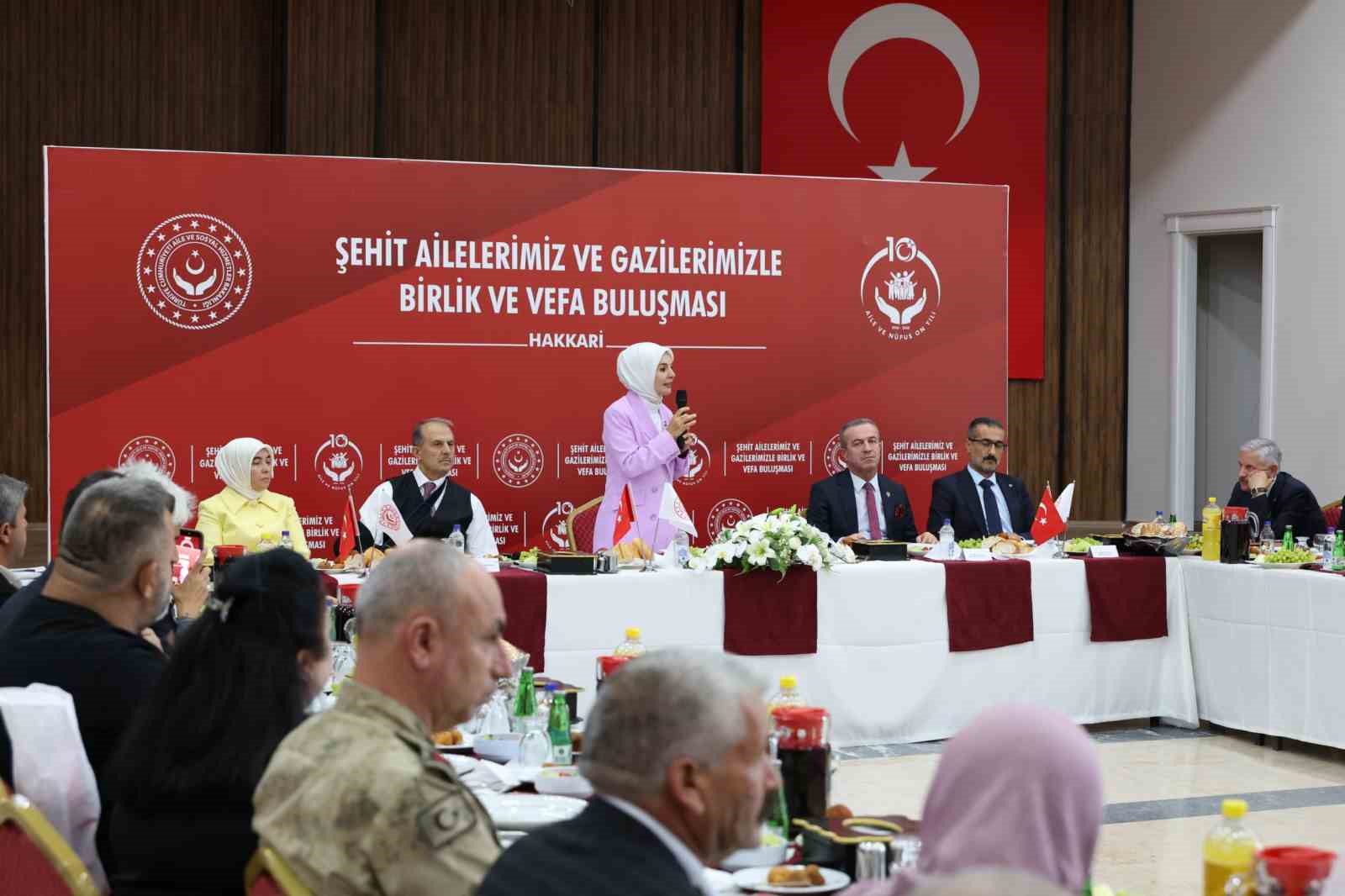 bakan-goktas-terorsuz-turkiye-huzurun-bereketin-birlik-ve-beraberligin-hakim-oldugu-bir-turkiye-demektir