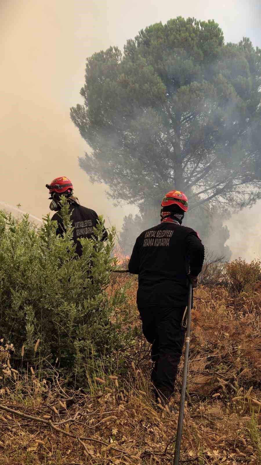 kartal-belediyesi-nden-balikesir-deki-orman-yangini-mudahalelerine-destek