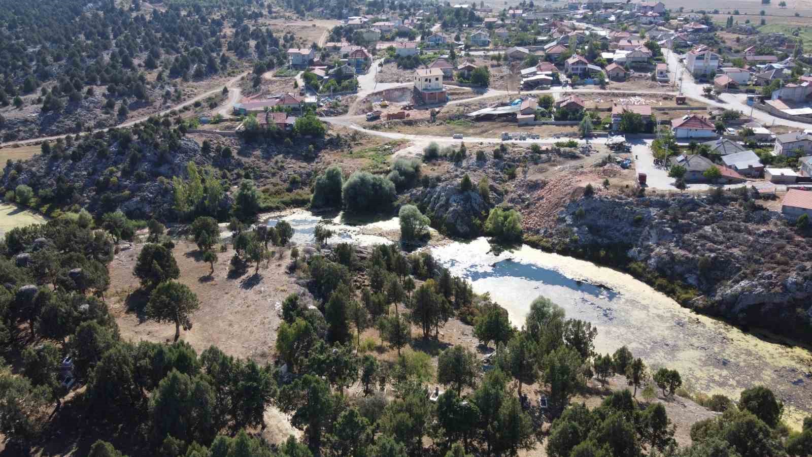 beysehir-in-simge-misafirleri-goc-etti-yuvalar-bos-kaldi