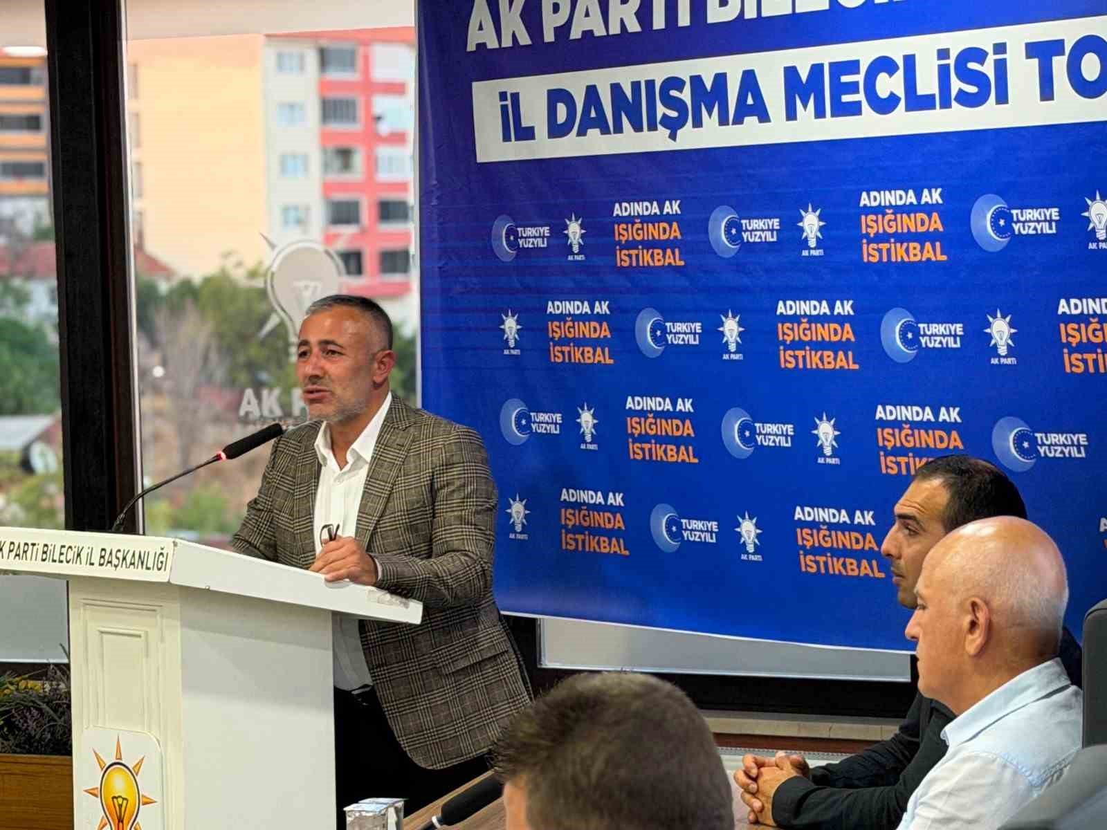 ak-parti-bilecik-teskilatinda-yeni-donemin-yol-haritasi-belirlendi
