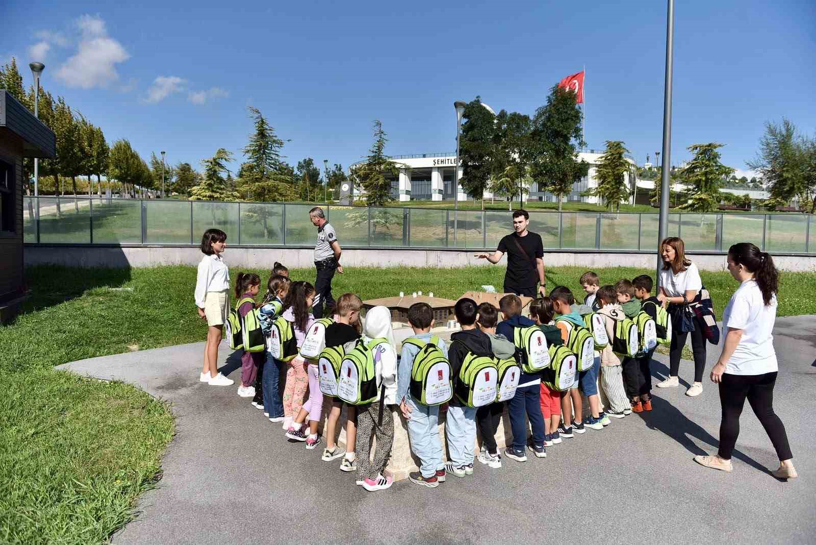minik-ogrenciler-balikesir-in-mimari-mirasini-minyaturlerle-kesfetti