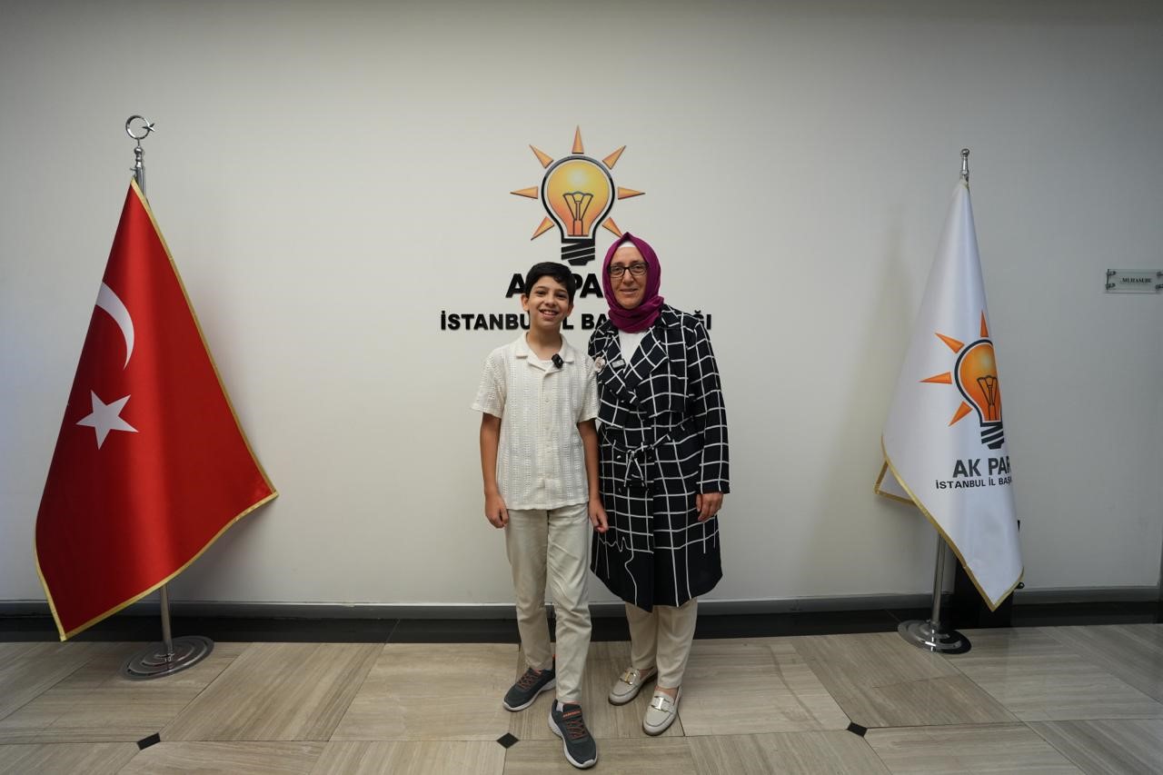 gazze-nin-cocuk-elcisi-ramadan-abu-jazar-ak-parti-istanbul-il-baskanligini-ziyaret-etti