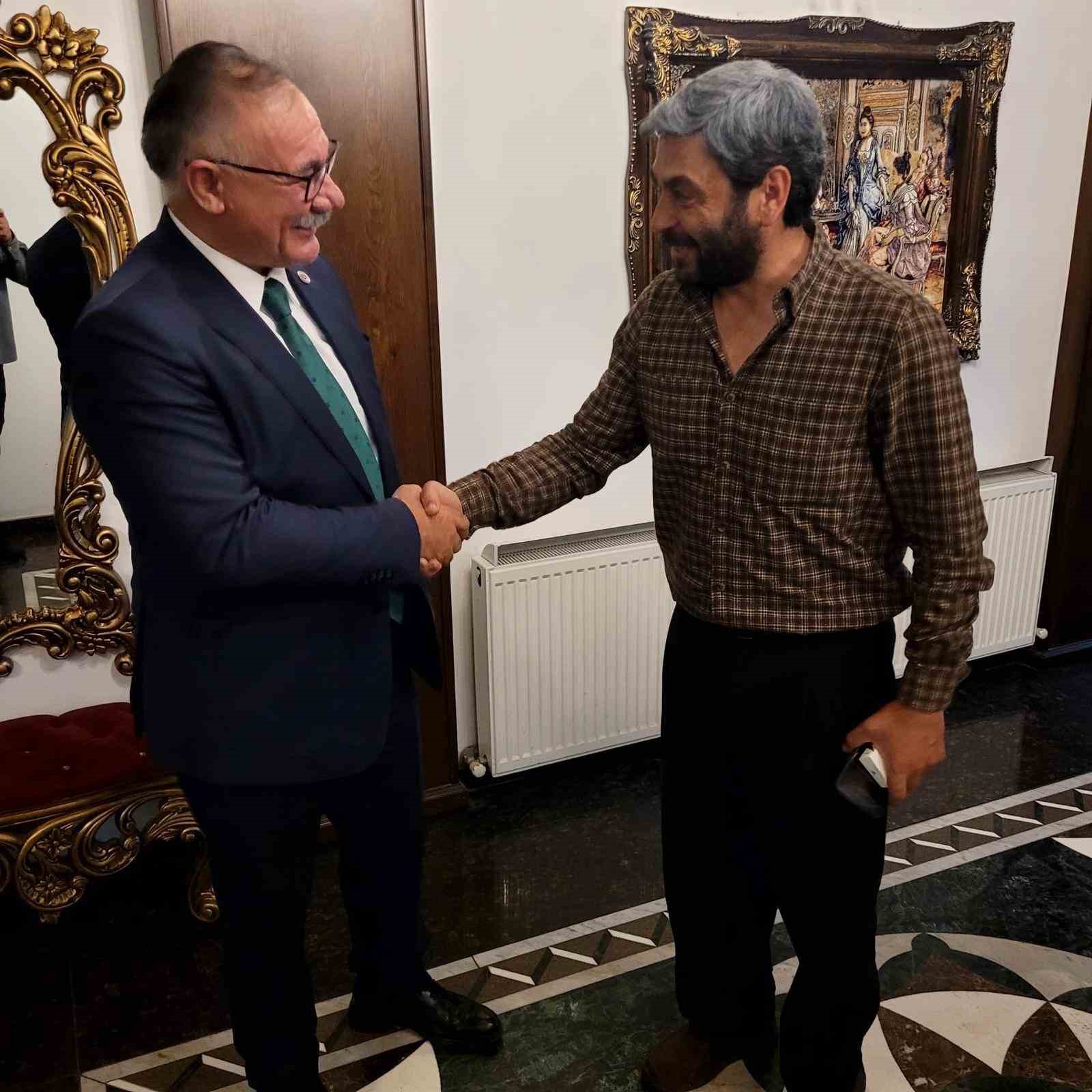 baskan-arslan-dan-cirak-dizisi-setine-ziyaret