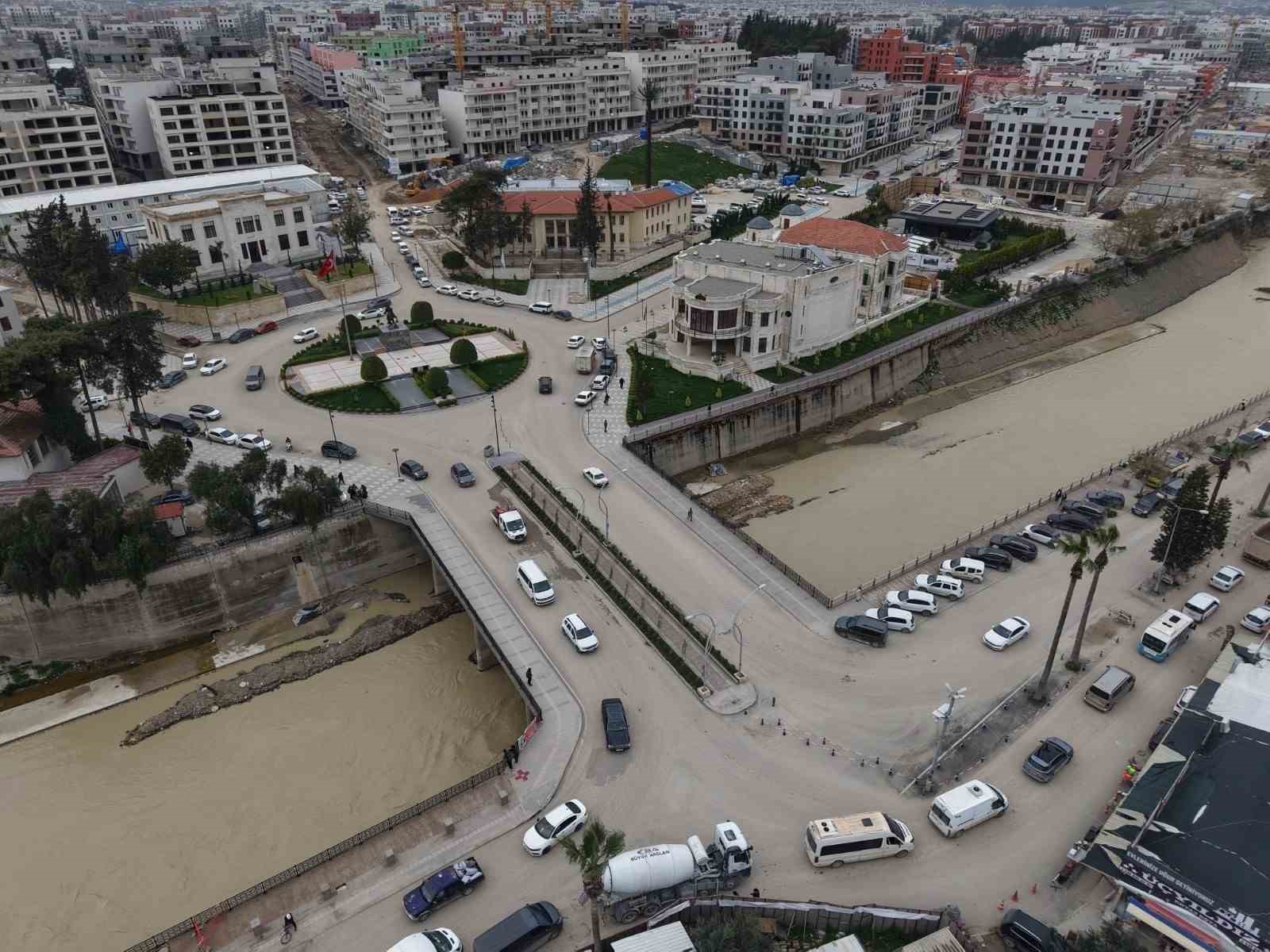 antakya-da-ata-koprusu-1-temmuz-da-yikiliyor