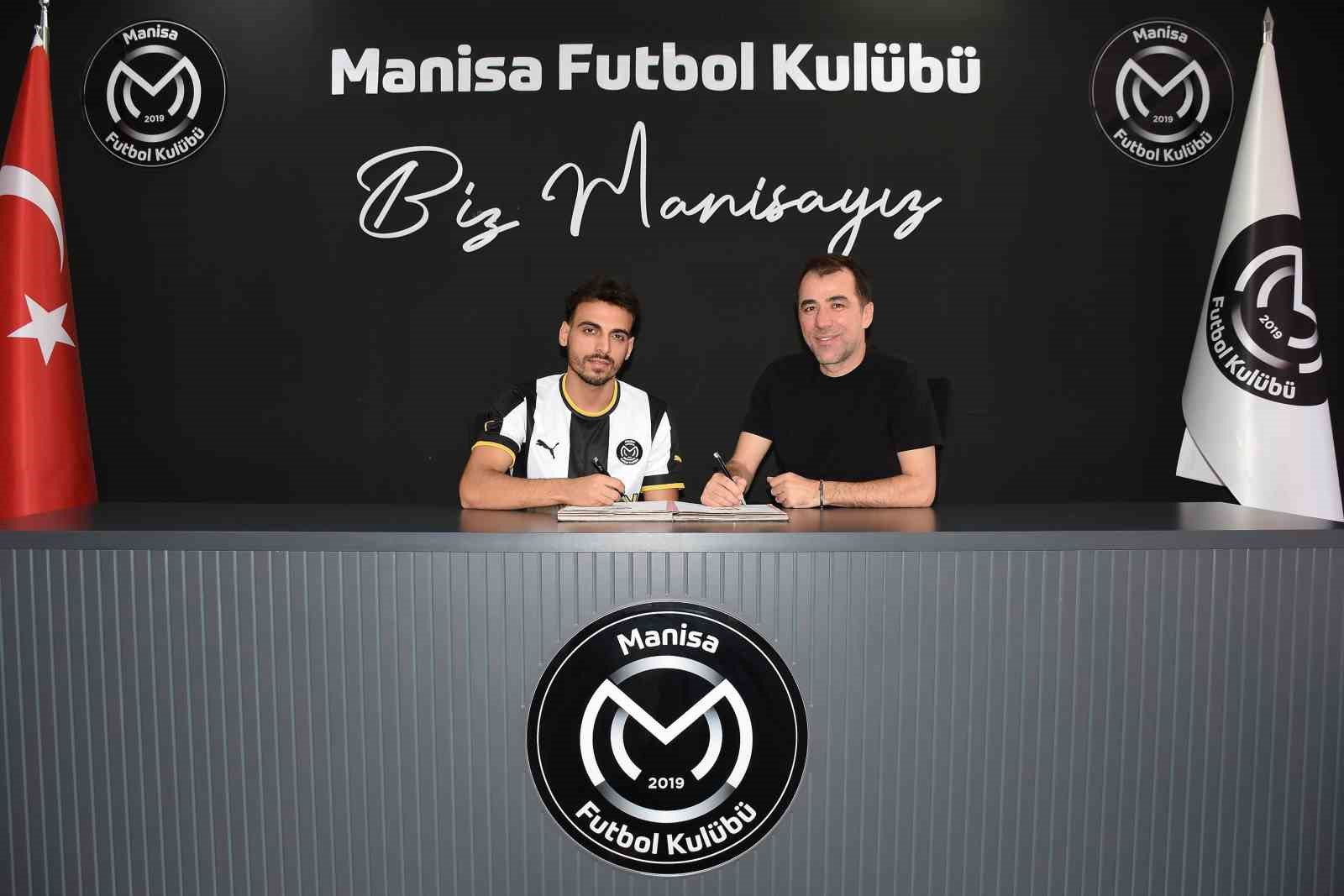 manisa-fk-adana-demirspor-un-genc-savunmacisini-kadrosuna-katti
