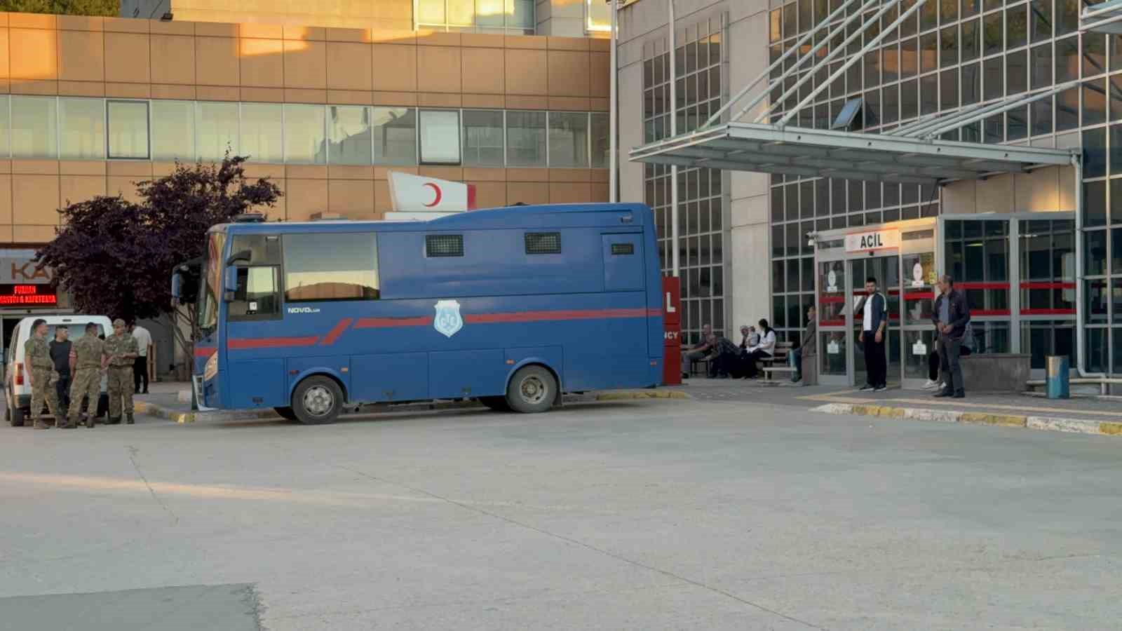 tokat-ta-kayinpederini-darbederek-oldurdugu-iddia-edilen-gelin-gozaltina-alindi