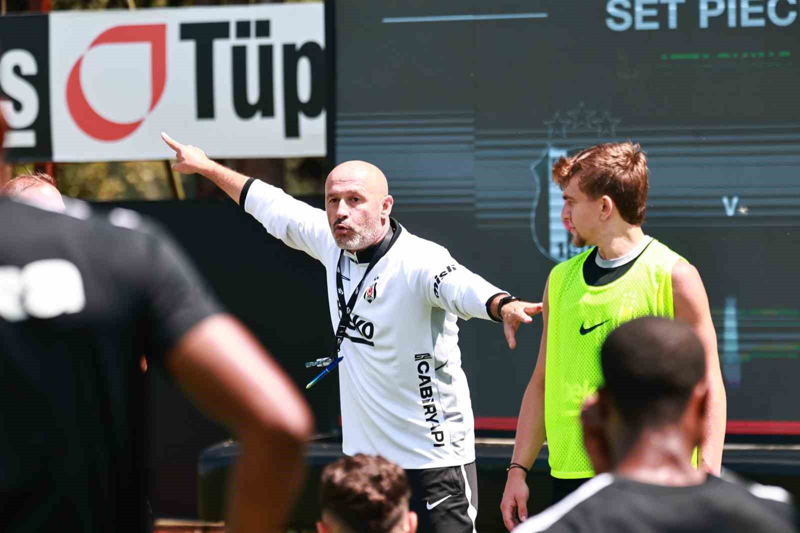 besiktas-eyupspor-maci-hazirliklarini-tamamladi