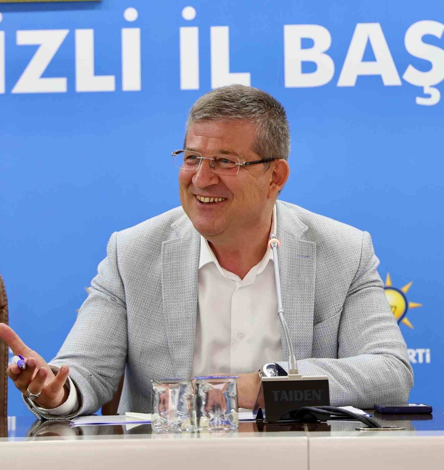 ak-parti-il-baskani-subasioglu-ndan-muhtarlara-destek