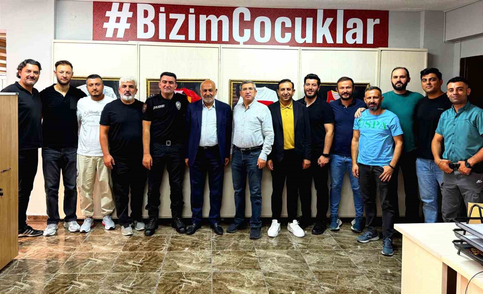 baskan-camli-dan-emniyet-personeline-ziyaret