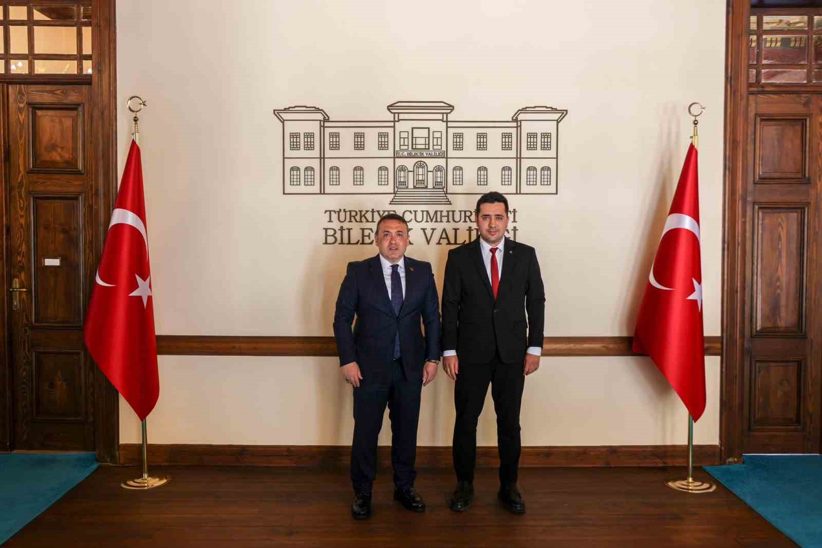 vali-sozer-tugva-bilecik-il-temsilcisi-tatli-ile-bir-araya-geldi