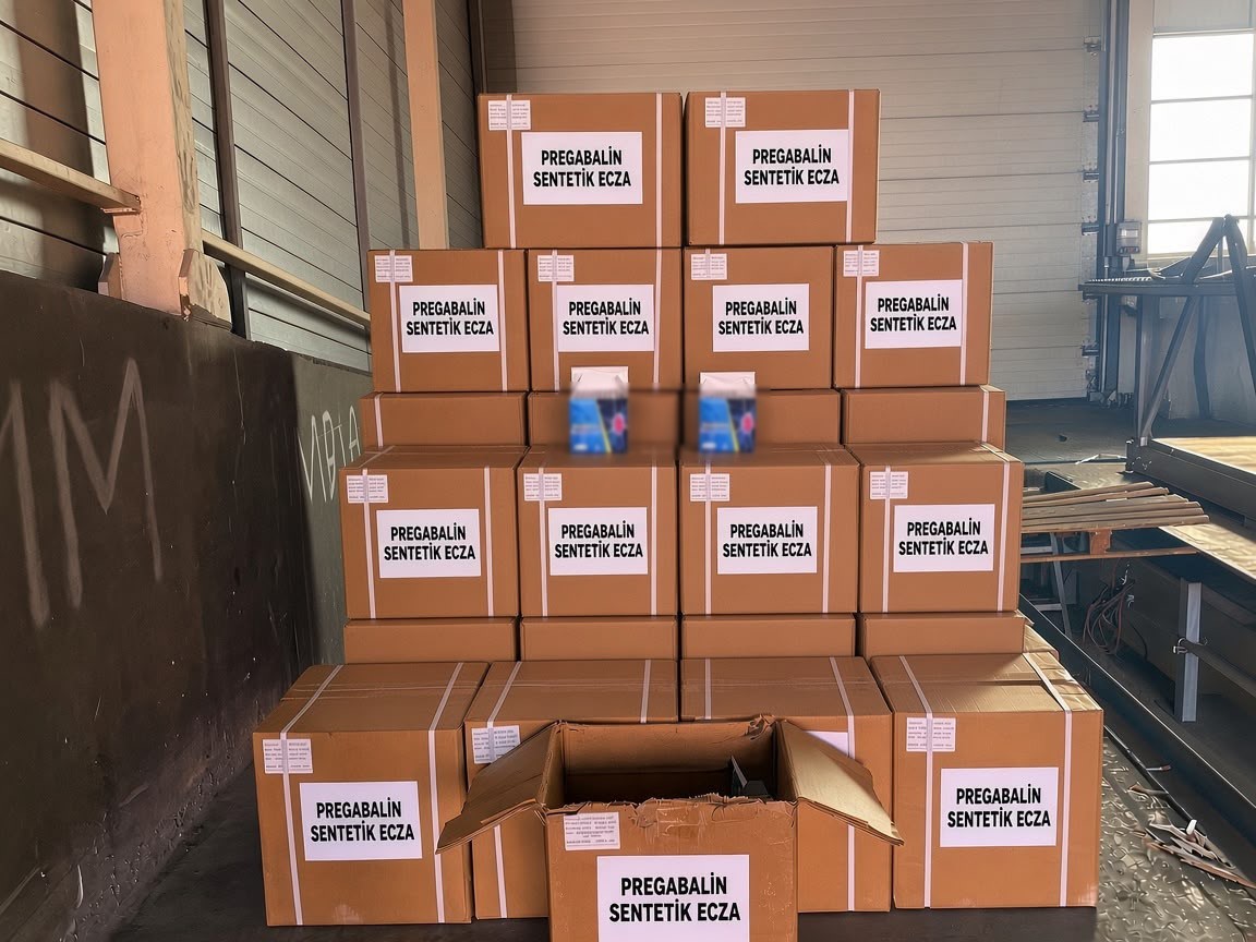 mersin-de-gerceklestirilen-operasyonlarda-1-ton-716-kilogram-pregabalin-ele-gecirildi