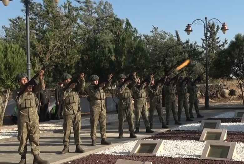 mercidabik-zaferi-ve-firat-kalkani-harekati-nin-yil-donumu-kilis-te-coskuyla-kutlandi