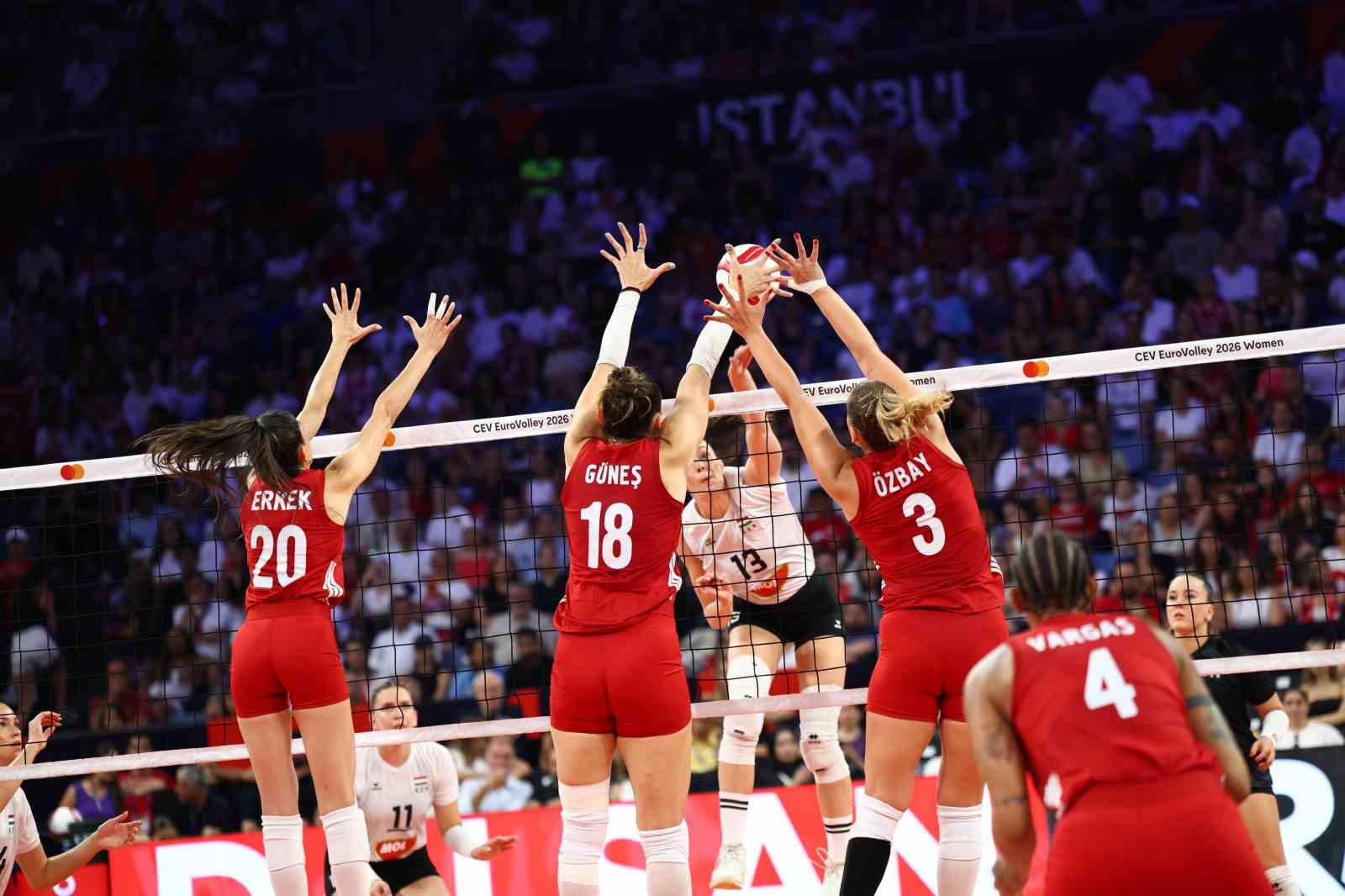 a-milli-kadin-voleybol-takimi-ceyrek-finalde-almanya-ile-karsilasacak
