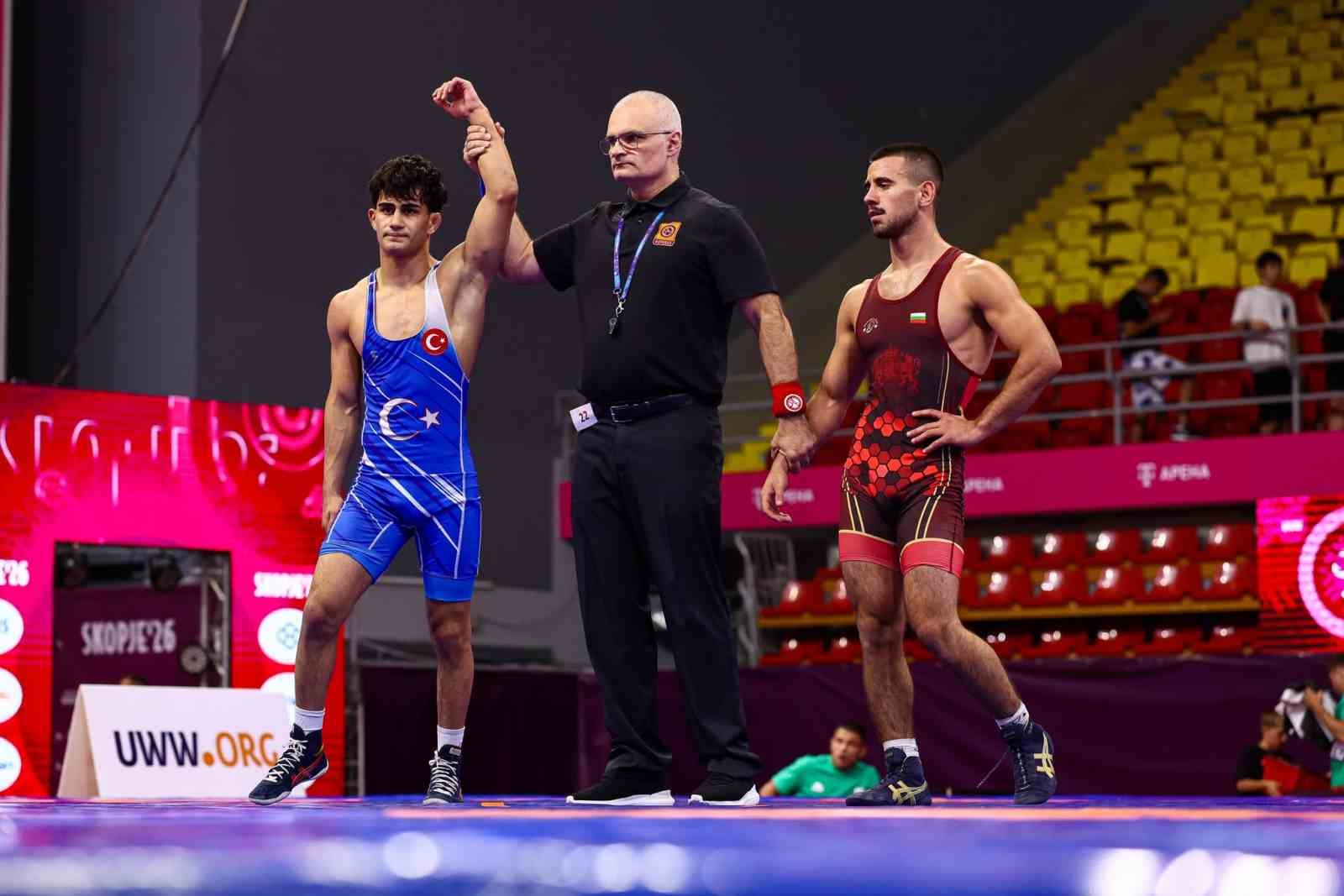 nurettin-emin-kapal-bronz-madalya-kazandi