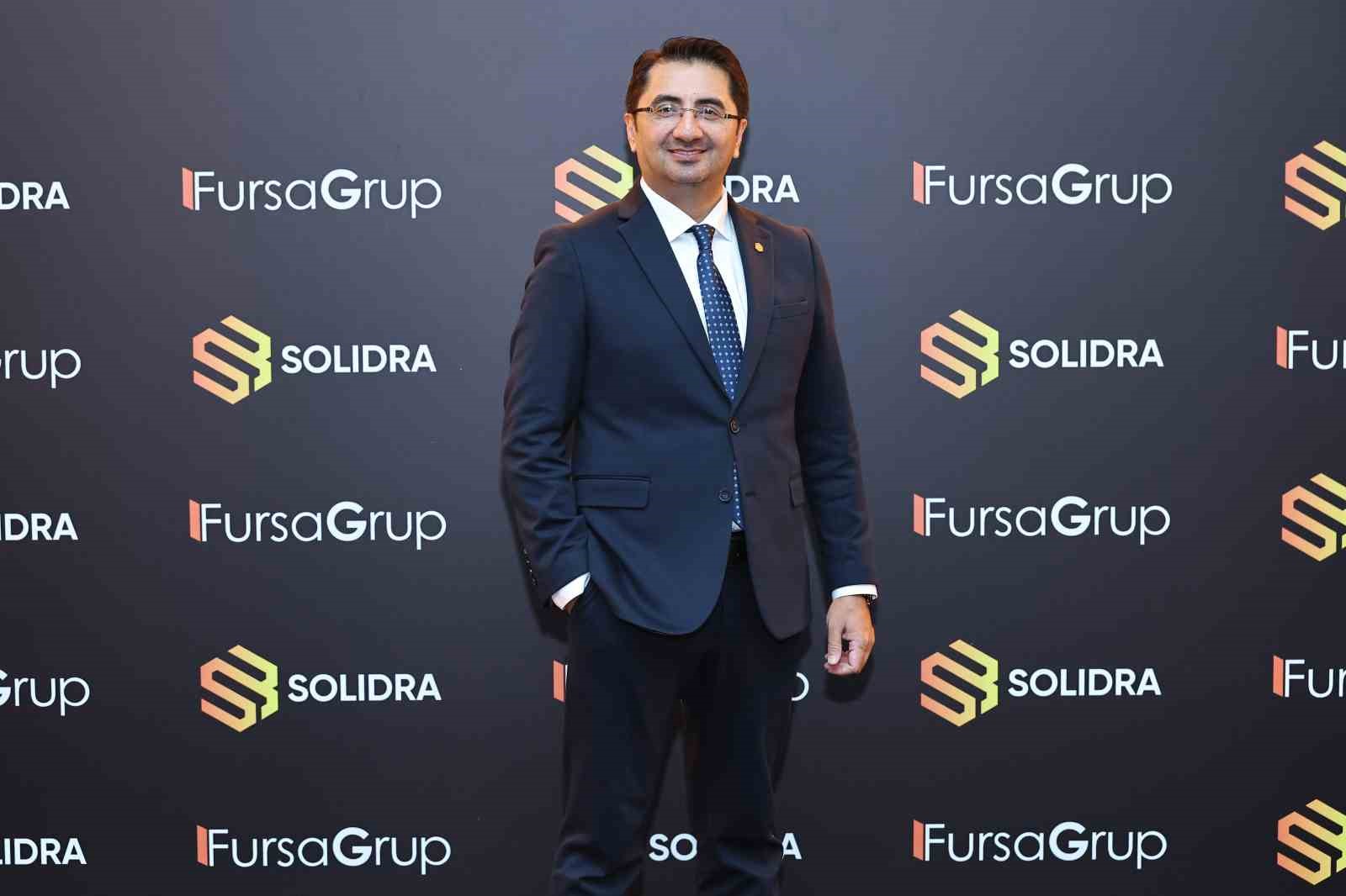 solidra-satin-almada-yapay-zeka-ile-insan-deneyimini-bulusturuyor