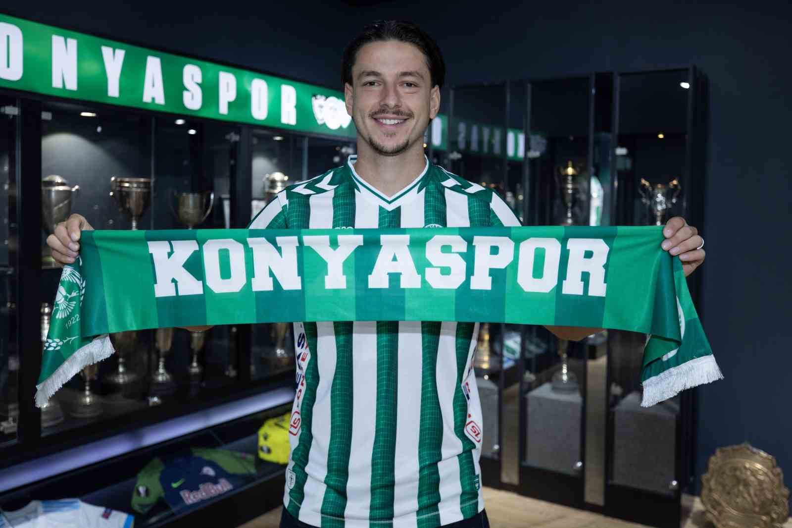 konyaspor-enis-destan-transferini-acikladi