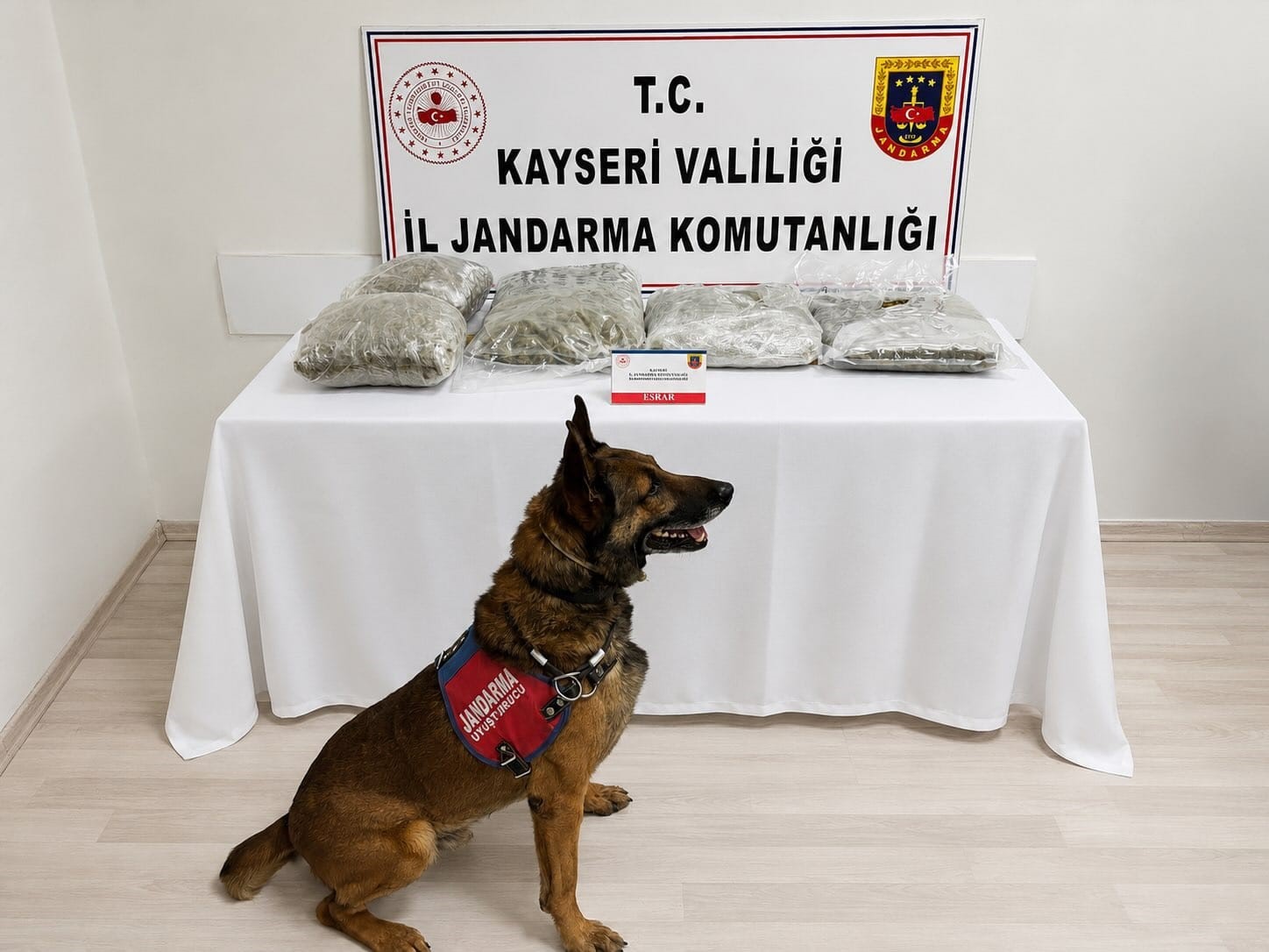kayseri-de-5-kilo-uyusturucu-ele-gecirildi