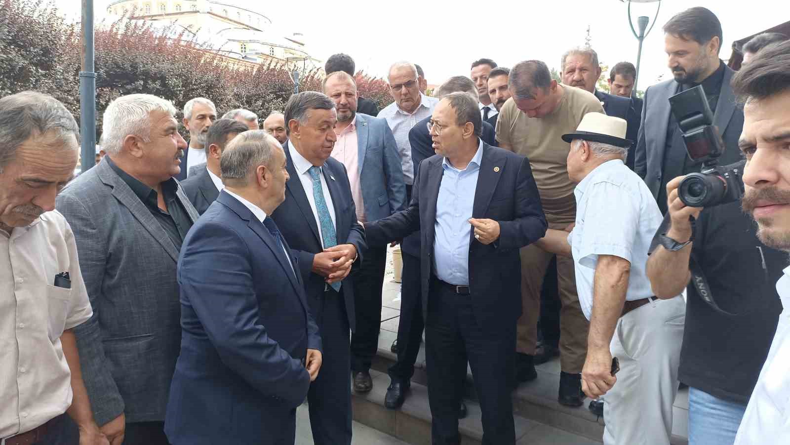 topsakal-dan-birlik-ve-beraberlik-vurgusu