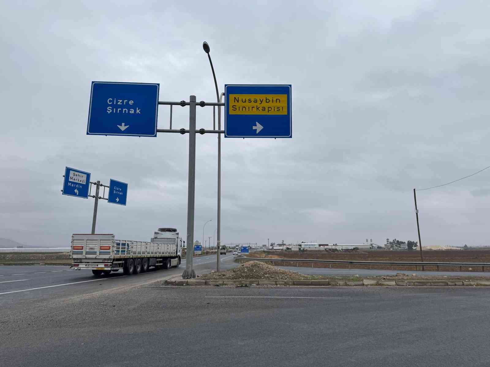 sdg-nin-fesih-karari-sonrasi-nusaybin-sinir-kapisinda-beklenti-artti