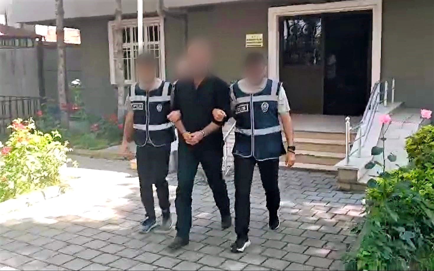 batman-da-20-yil-kesinlesmis-hapis-cezasiyla-aranan-firari-trafik-ekiplerine-takildi