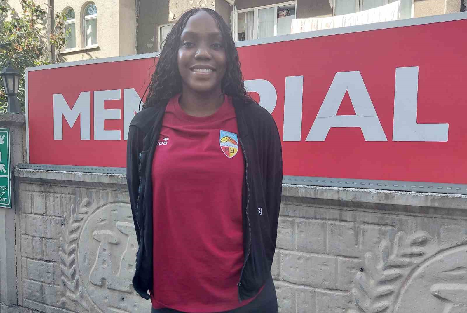 melikgazi-kayseri-basketbol-un-yeni-transferi-beatrice-saglik-kontrolunden-gecti