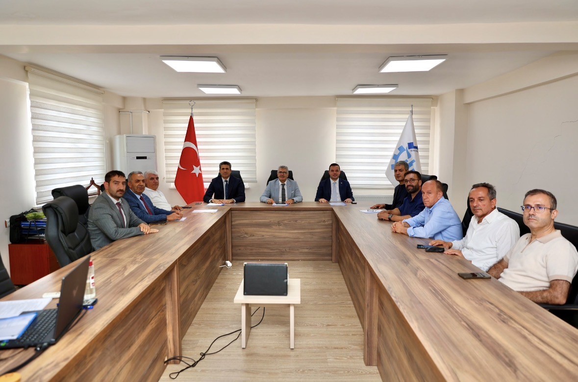 bingol-de-yatirim-ve-uretim-masaya-yatirildi