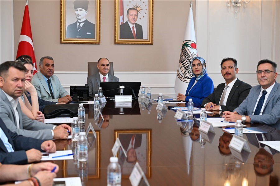 manisa-da-6-ayda-15-bin-358-kisi-ise-yerlestirildi