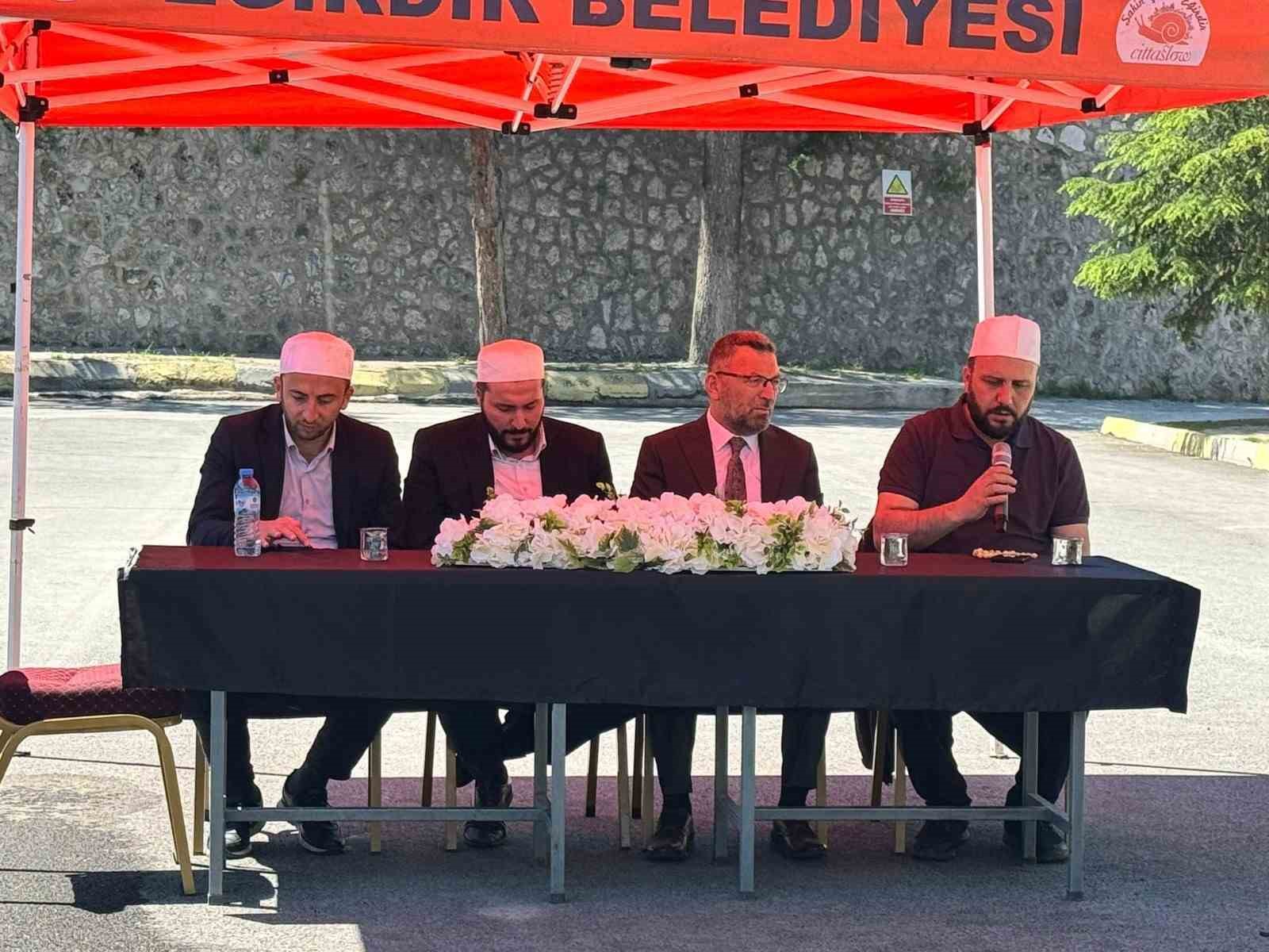 sehit-tegmen-baki-kocak-sehadetinin-5-yilinda-dualarla-anildi