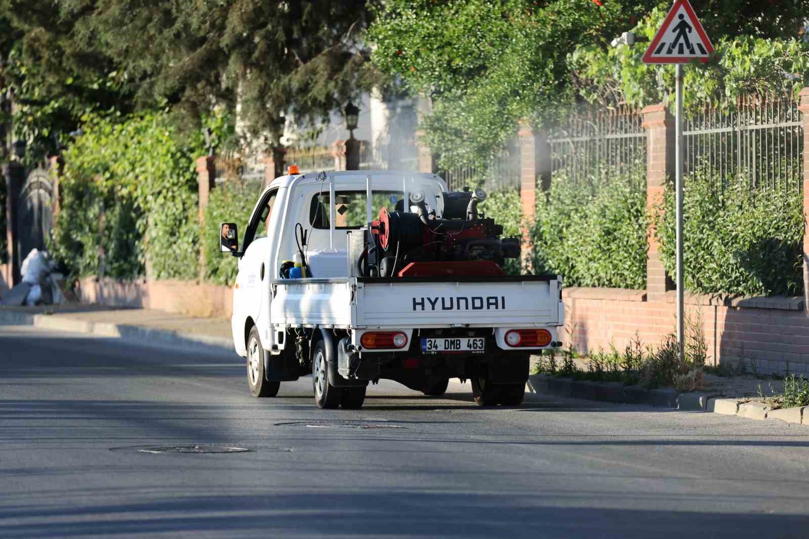 kucukcekmece-de-sivrisineklere-karsi-mucadele-yogunlasti