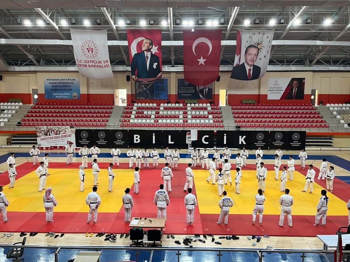 bilecik-te-58-judocu-sinav-icin-ter-doktu