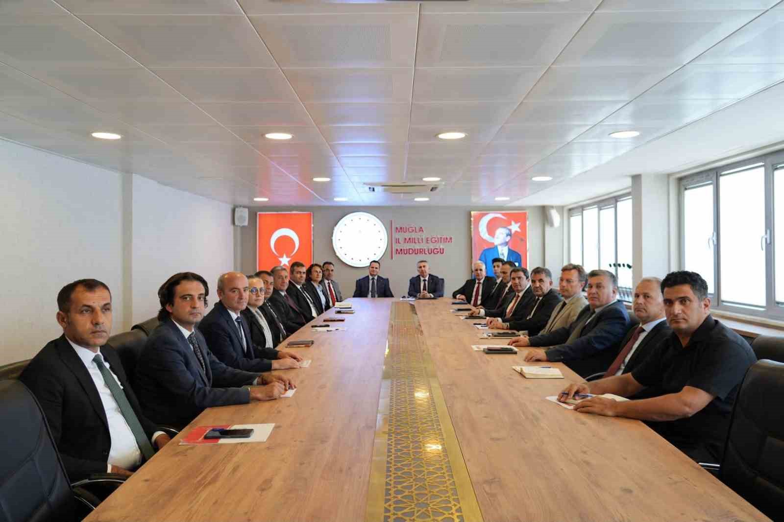 mugla-da-egitim-ogretim-yili-planlamalari-degerlendirildi