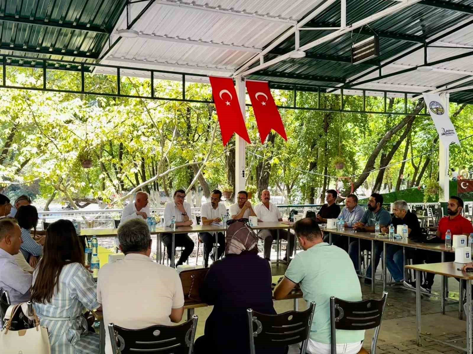 bozdogan-da-egitim-ogretim-donemi-oncesi-hazirliklar-masaya-yatirildi